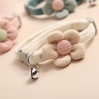 Cute Flower Cat Collar with Bell – Adjustable