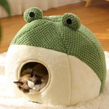 Warm Plush Frog-Shaped Pet House